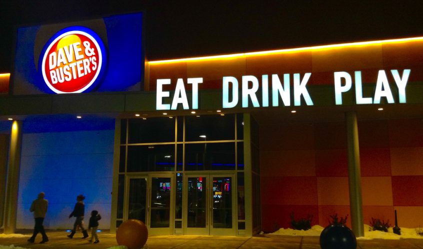 Dave & Buster's Takes Location-Based VR Nationwide